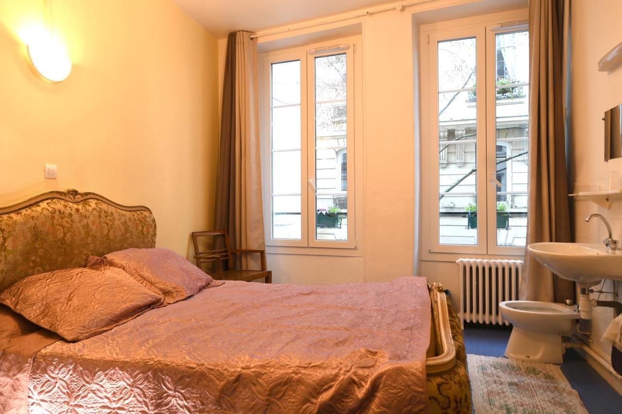 Hotel D'Orleans Paris Gare De L'Est Dış mekan fotoğraf