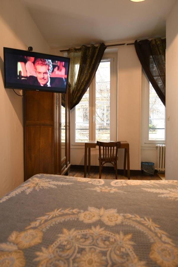 Hotel D'Orleans Paris Gare De L'Est Dış mekan fotoğraf